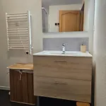 Le Nomezia Apartment *