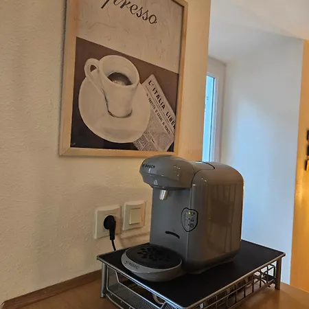 Le Nomézia *